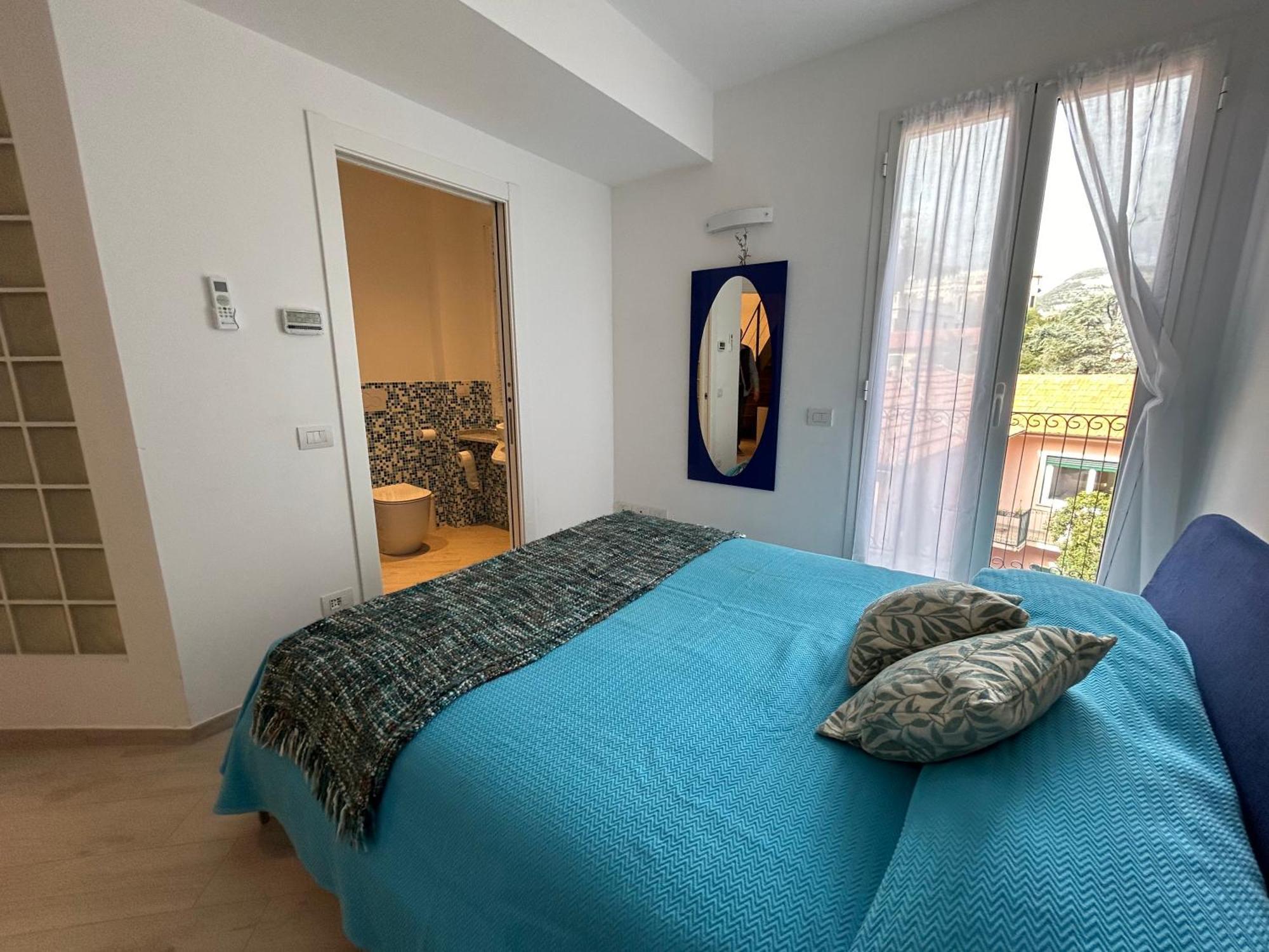 Porro15 Appartement Finale Ligure Buitenkant foto