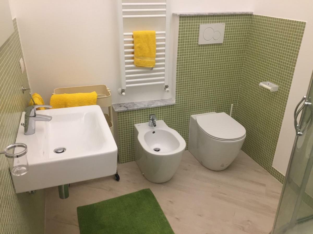 Porro15 Appartement Finale Ligure Buitenkant foto